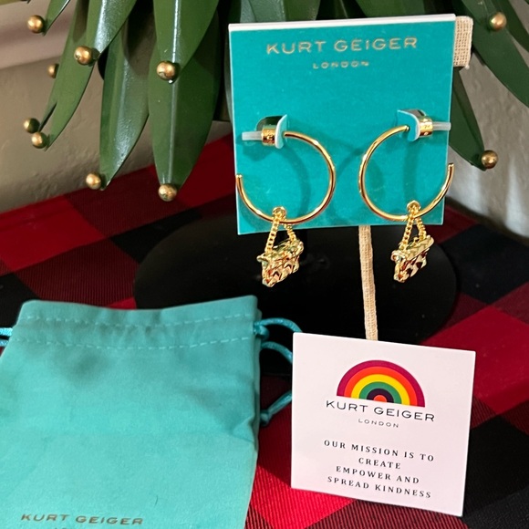 Kurt Geiger Signature Purse Hoop Drop Earrings #KSER - Picture 8 of 9